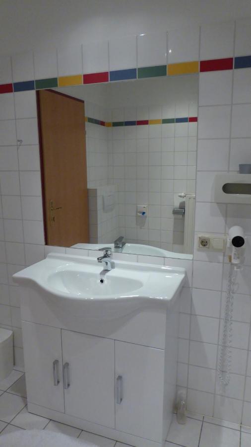 Familien Chalet Mit Direktem Bademantelgang Zur Therme Луцманнсбург Экстерьер фото